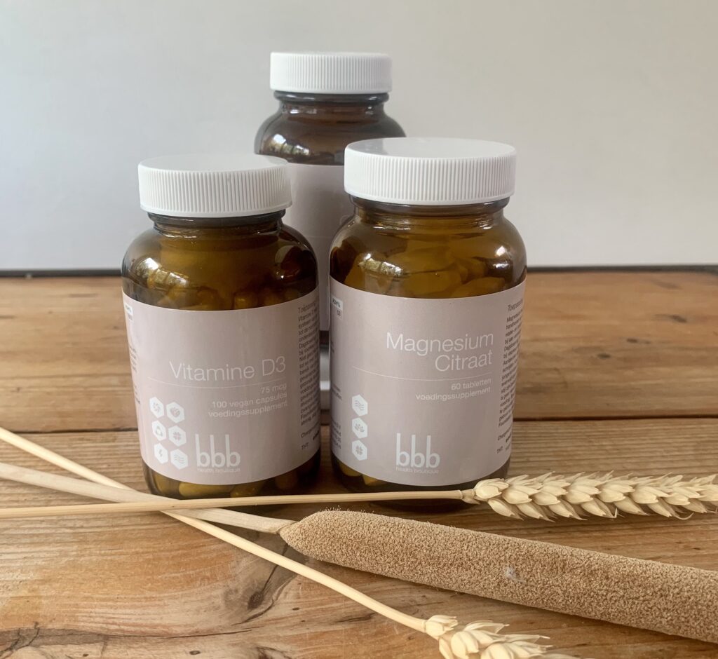 Voor veel vrouwen zijn magnesium en vitamine D onmisbaar. Het kan echt het verschil maken bij onder meer weinig energie, slecht slapen en/of vermoeidheid.